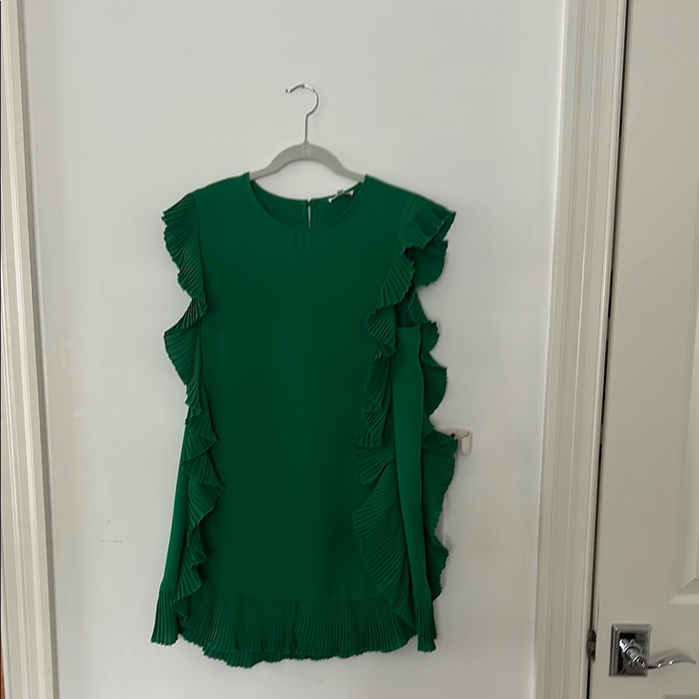 Emerald Green Ruffled Sleeveless Mini Dress